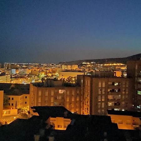 Confortable Excelentes Vistas المرية الغرفة الصورة